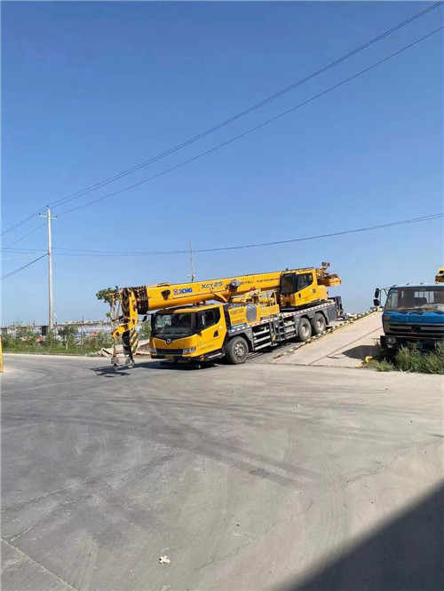 涞水县吊车作业时，可能会产生哪些额外收费项目？